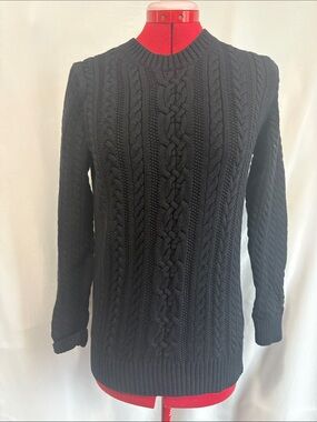 Amazon Essentials Women's Cable Knit Crewneck Sweater - Black